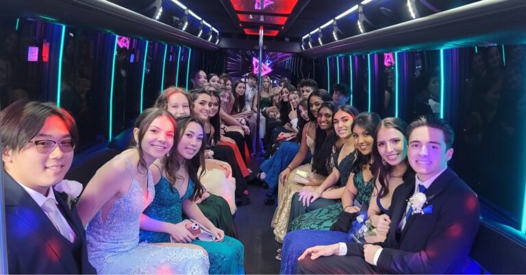 Chic and Spacious Prom Party Group Limo - Perfect for a Stylish Group Arrival on Prom Night