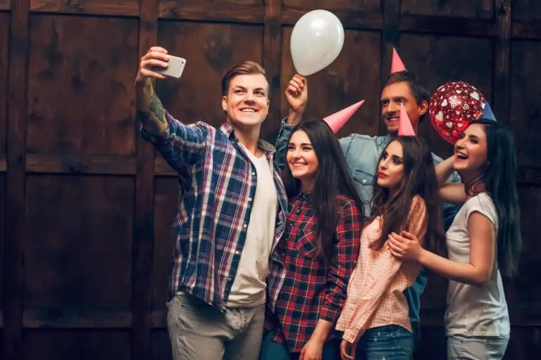 "Joyful birthday celebration with friends and family. Vibrant decorations and smiling faces create a festive atmosphere. #BirthdayParty #CelebrationJoy"